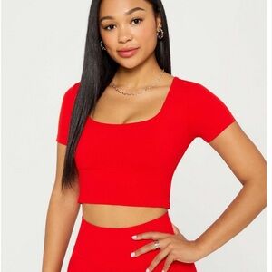 FABLETICS SEAMLESS SCOOP NECK SHORT SLEEVE TOP